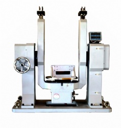 Two-Axis Digital Display Manual Turntable